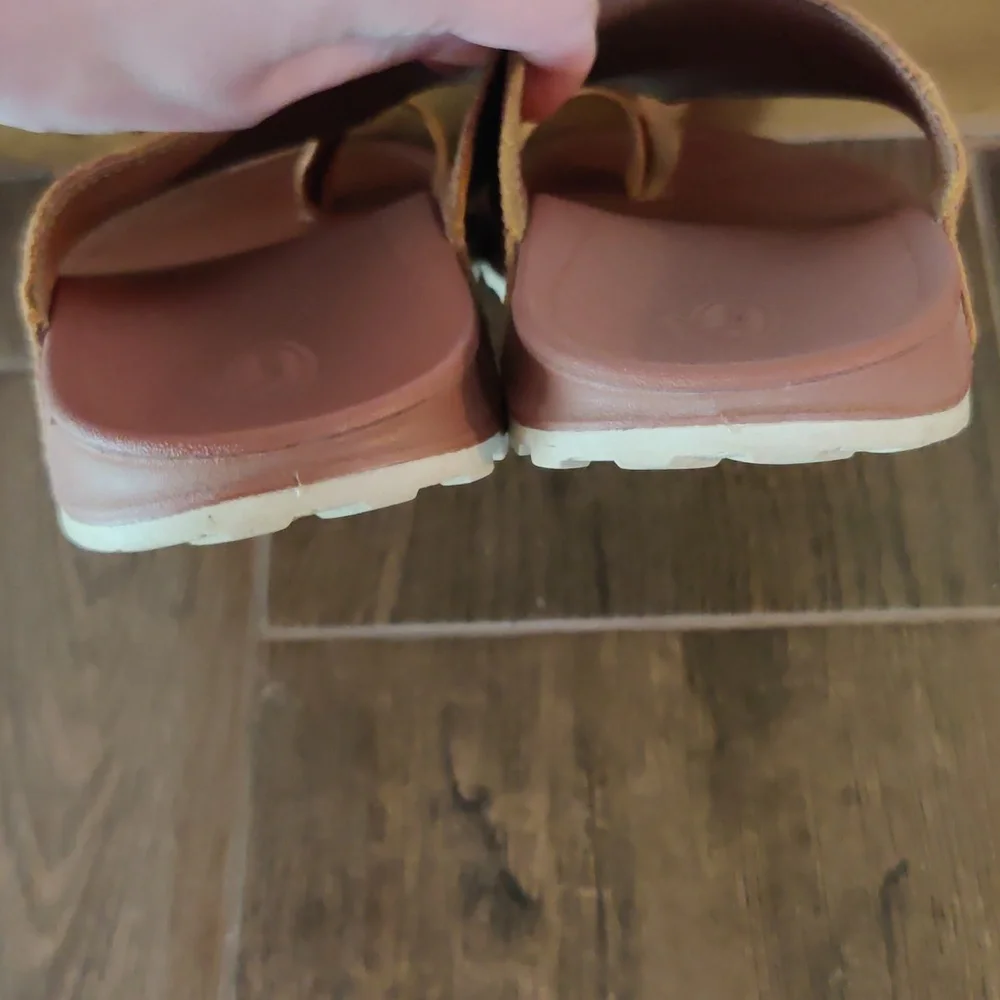 Chaco Shoes - Picture 2 of 8